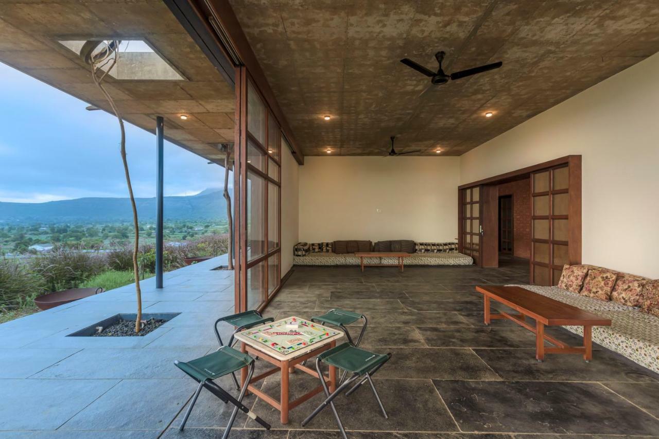 Saffronstays Zen, Igatpuri - Lake-View Villa With Indoor And Outdoor Games Luaran gambar